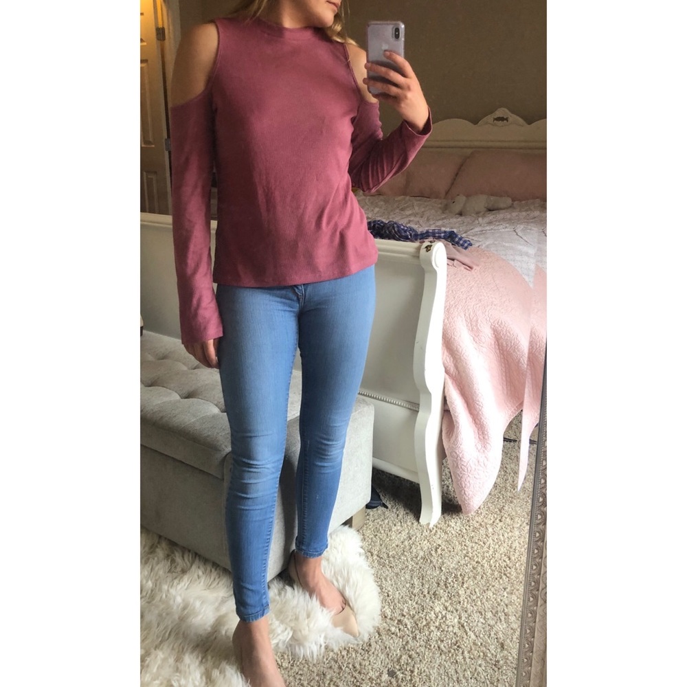 Cold shoulder Jack by BB Dakota long sleeve